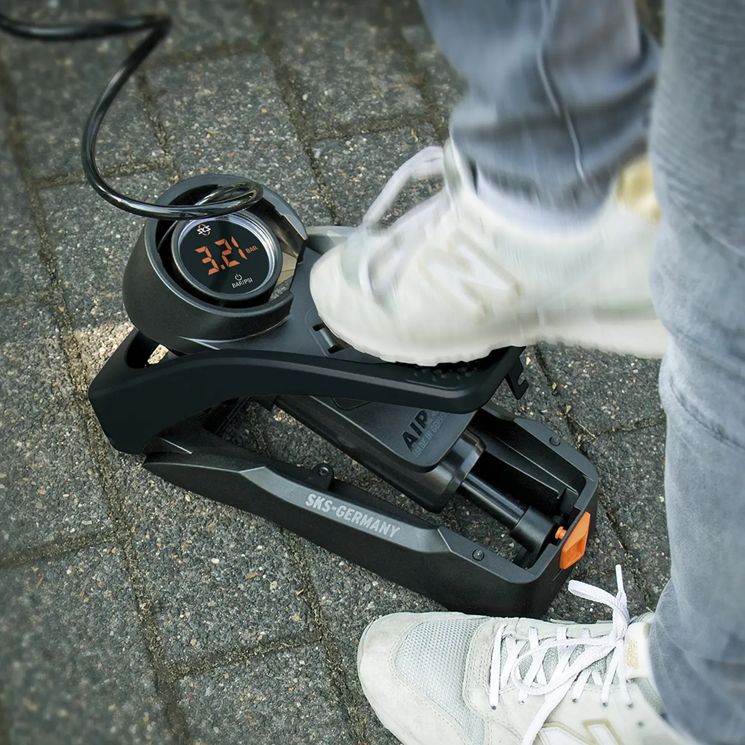 SKS Airstep Digi - Tretpumpe mit Digitalmanometer – Bild 8