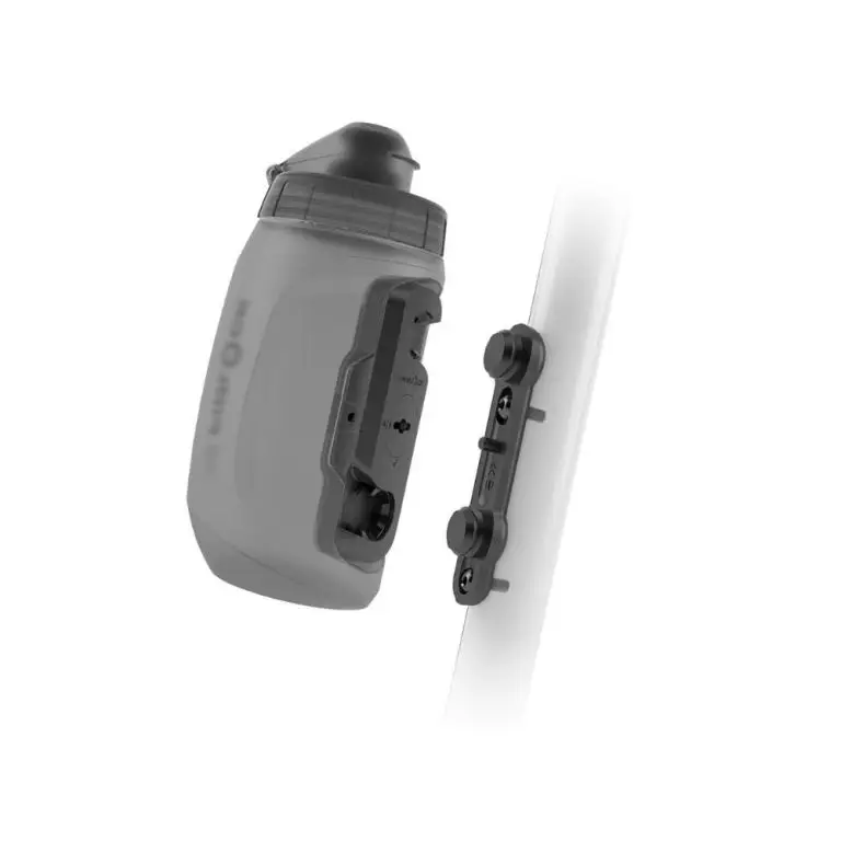 fidlock_twist_bottle4502019_blackbikebase_rohr_transparent_softends_v3_1500x1500_1920x1920