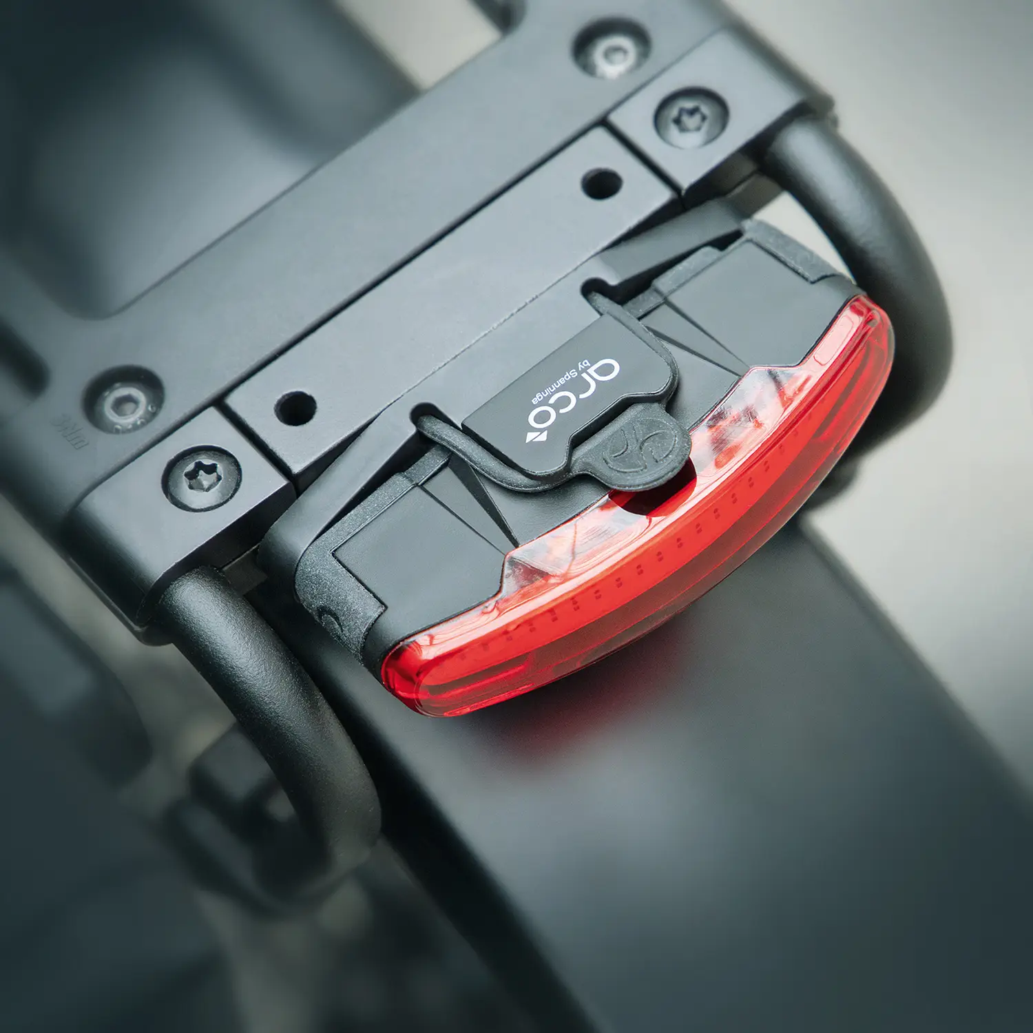 SKS Infinity Universal Rücklicht – Bild 7