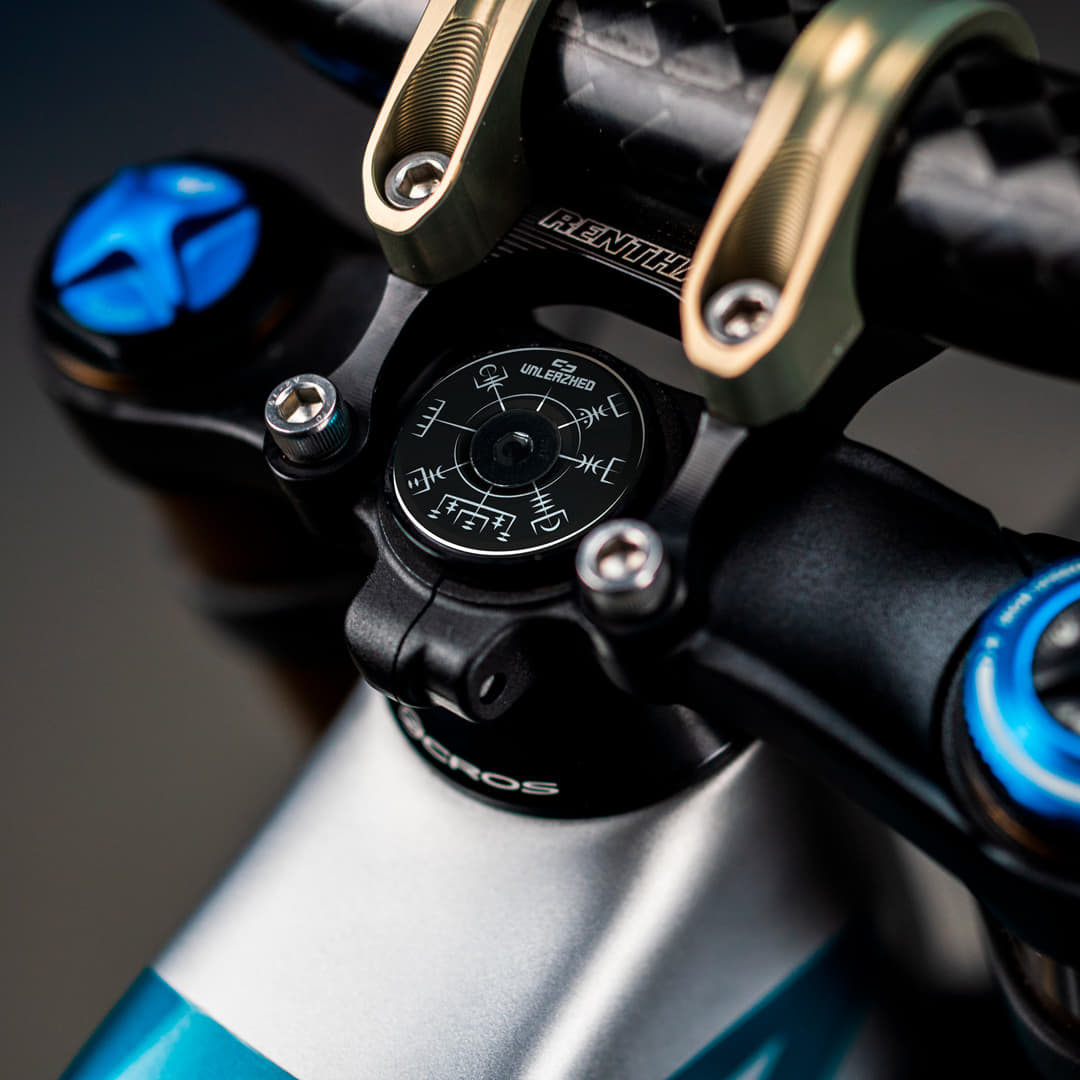 Unleazhed Top Cap AL01 runes of shred - Steuersatz-Abschlusskappe – Bild 2