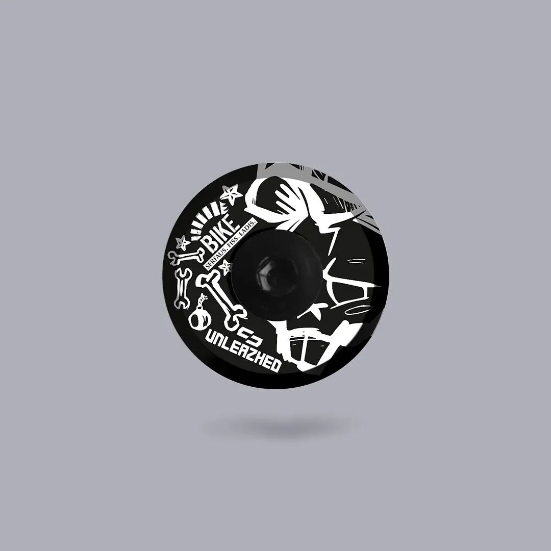 al01-sfl-black-kachel_1920x1920apdSUev9X5VBX
