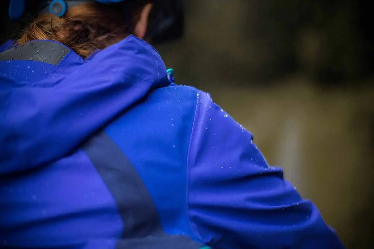 Endura Imprägnierspray für Bekleidung Transparent – Bild 4