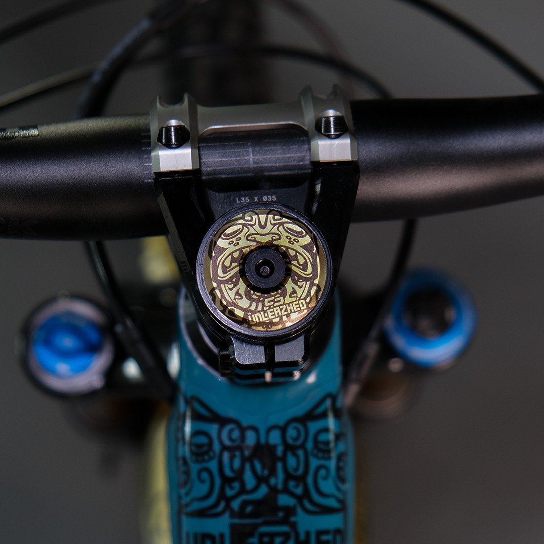 Unleazhed Top Cap eldorado gold Steuersatz-Abschlusskappe – Bild 2