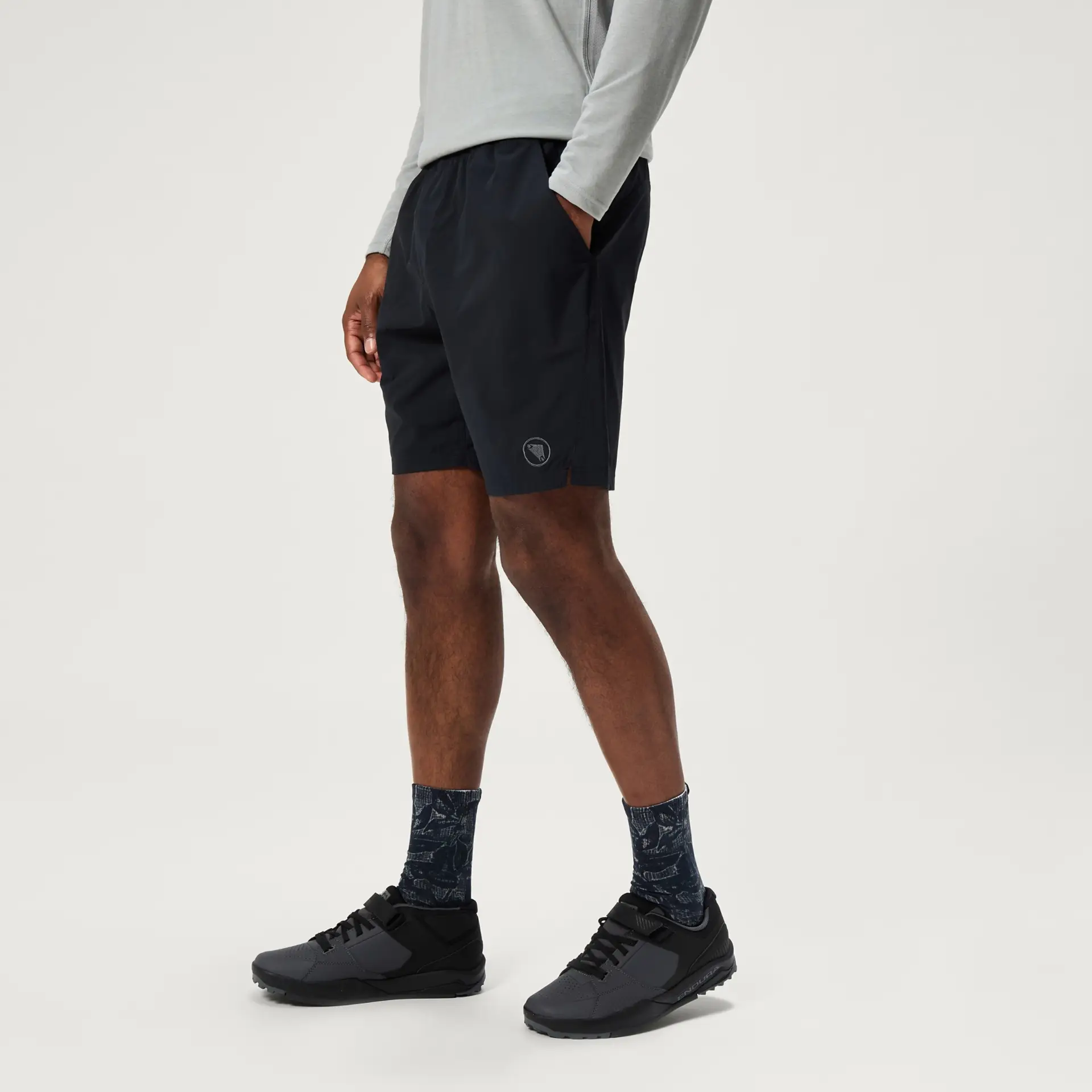Endura Loop Baggy Short mit Liner - L – Bild 3