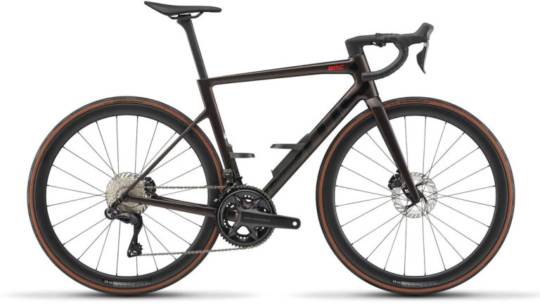 bmc-2027-teammachine-slr-01-six-road-bike-black-1_95529fd8-156b-40c1-85bd-baf38c54b317