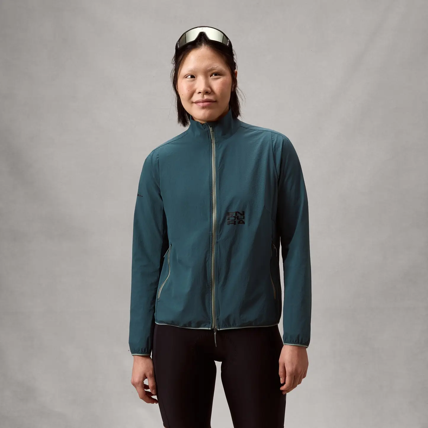 Endura Womans Alltrack Ride Packbare Jacke - S – Bild 6
