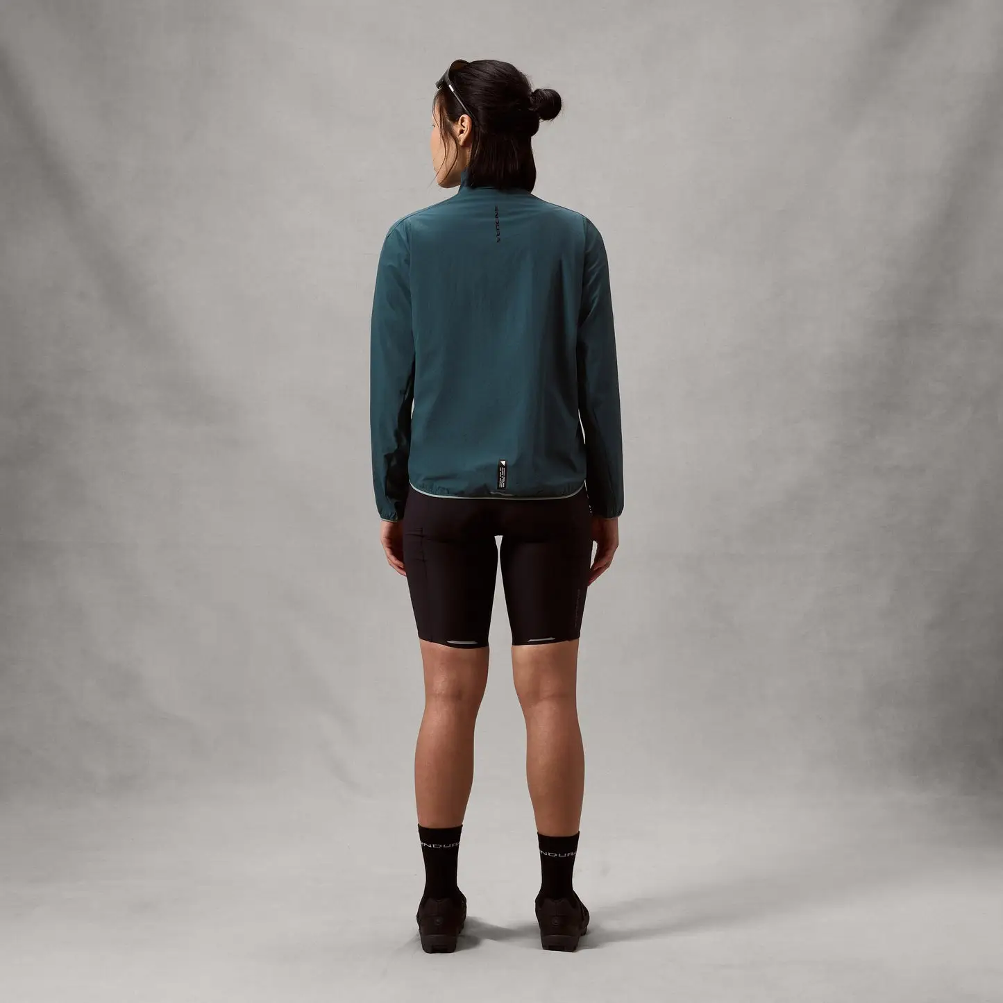 Endura Womans Alltrack Ride Packbare Jacke - S – Bild 5
