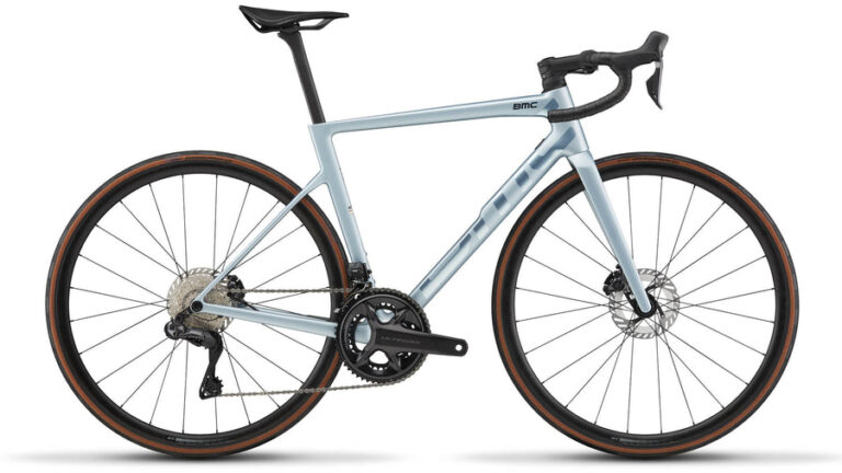 bmc-2027-teammachine-slr-one-road-bike-blue-1_944e68c8-c51b-4655-9cd4-f10dd6be05d2-3